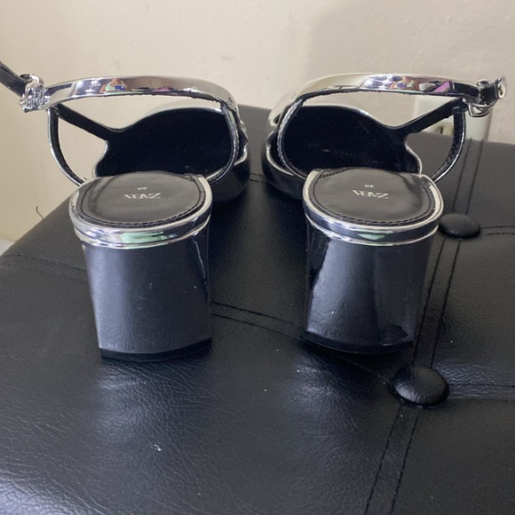 Metallic Slingback Block Heels - Picture 4 of 4